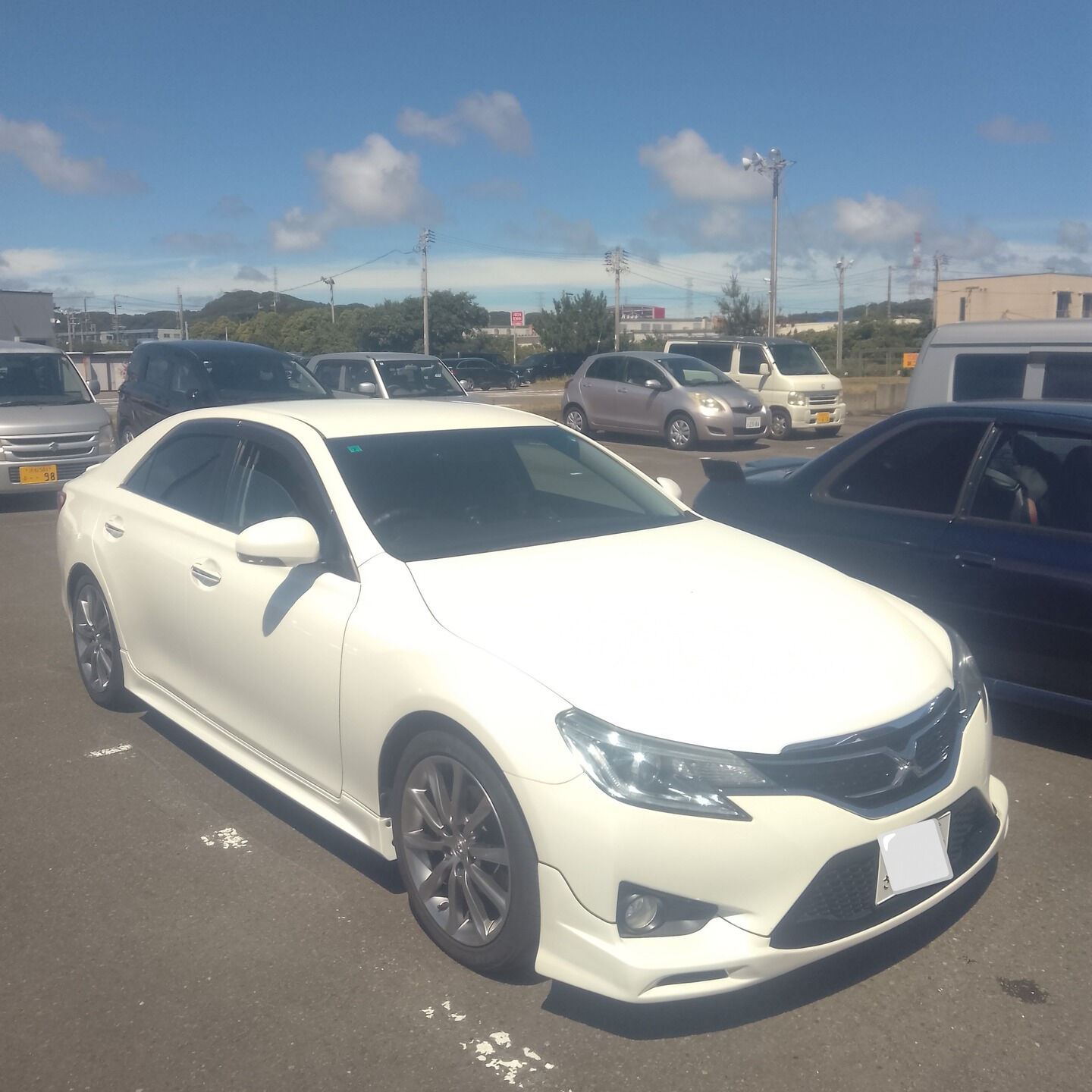 🚗✨ @オートサービスNaoでは、あなたのお車をもっと魅力的