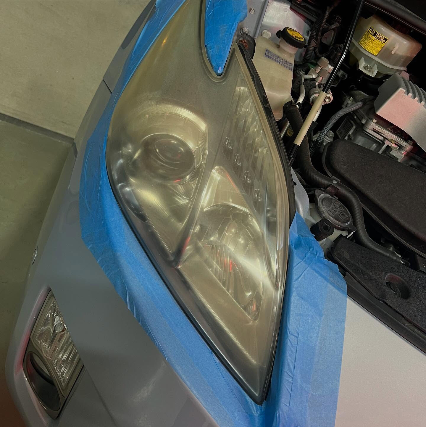 車検の時期がやってきました！最近の車検では、ロービームでの検