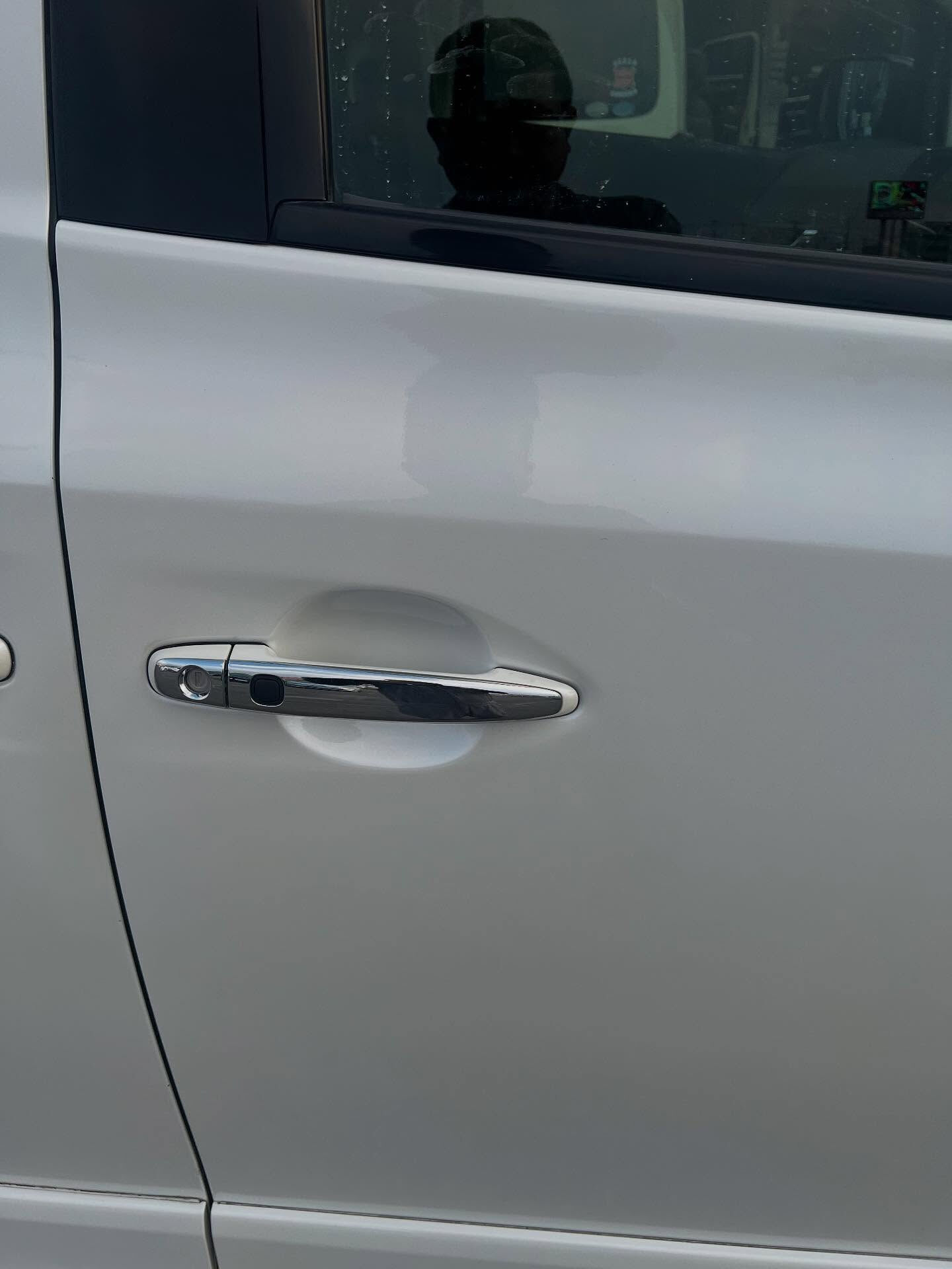 トヨタのアルファード🚙、みんな大好きなミニバンだけど、塗装の
