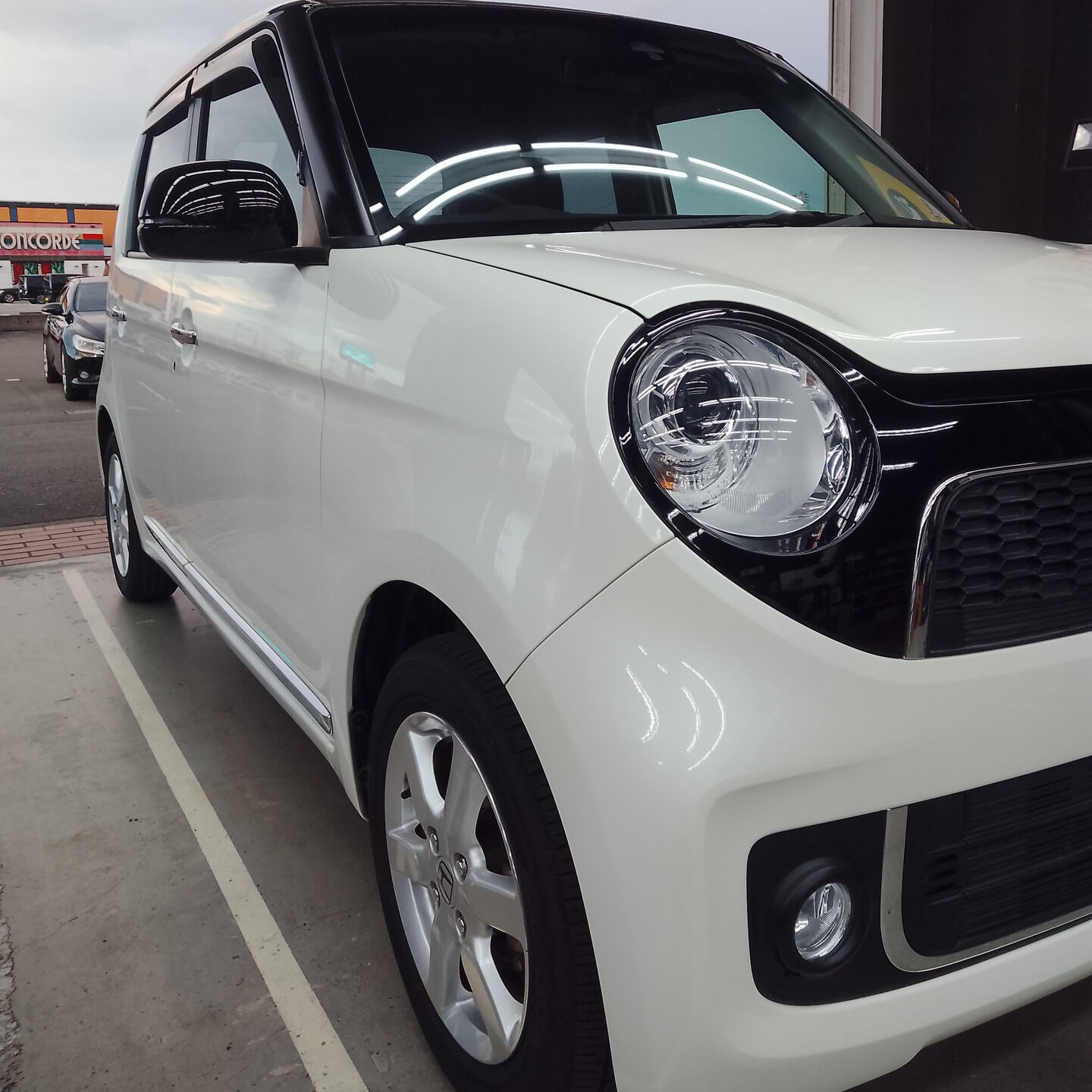 🚗✨こんにちは、クルマ好きの皆さん！中古車を購入する時、見た