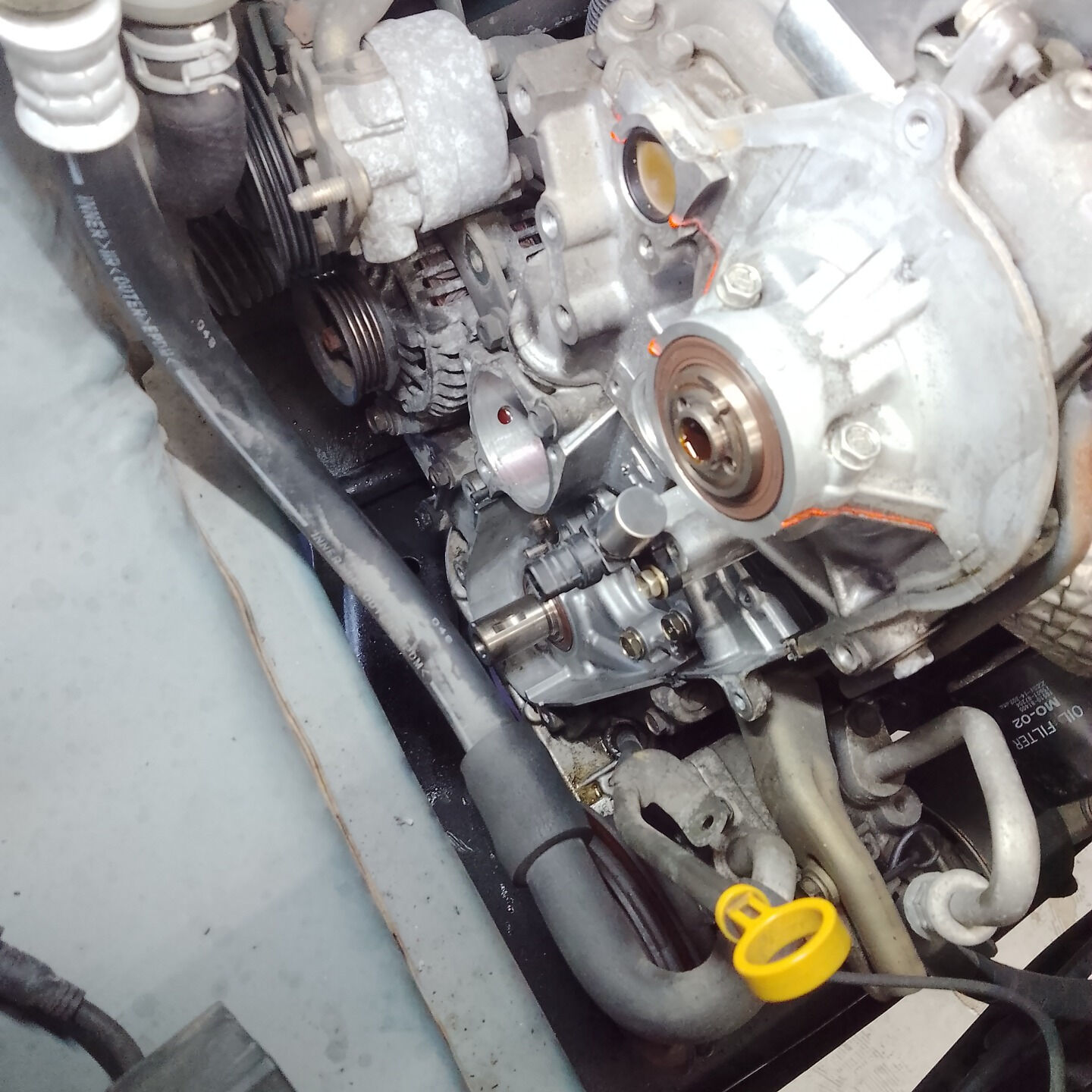 今日は車のメンテナンスデー🚗🔧！やってきました、重要な作業の