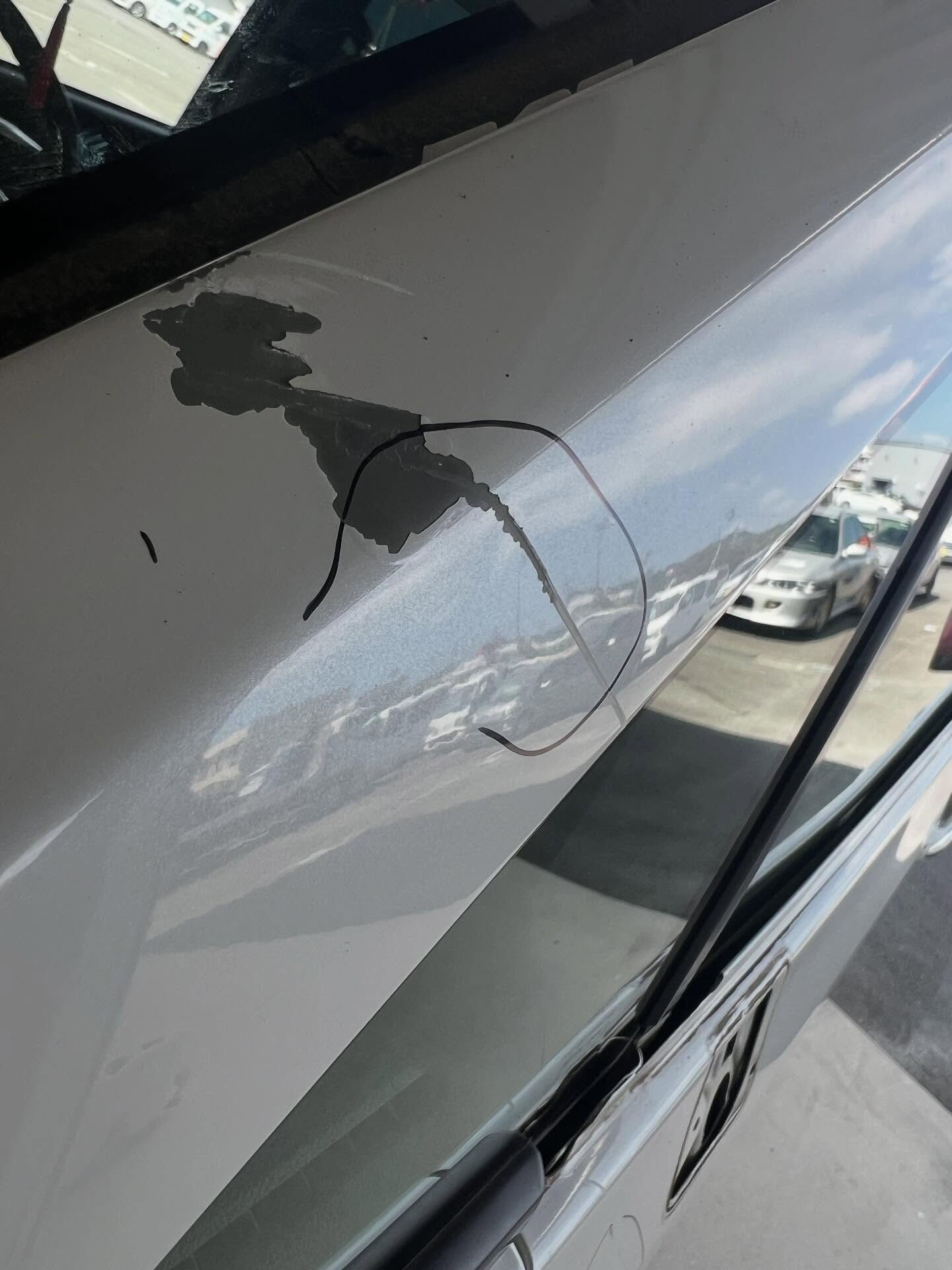 車の板金塗装って、意外と奥深いですよね