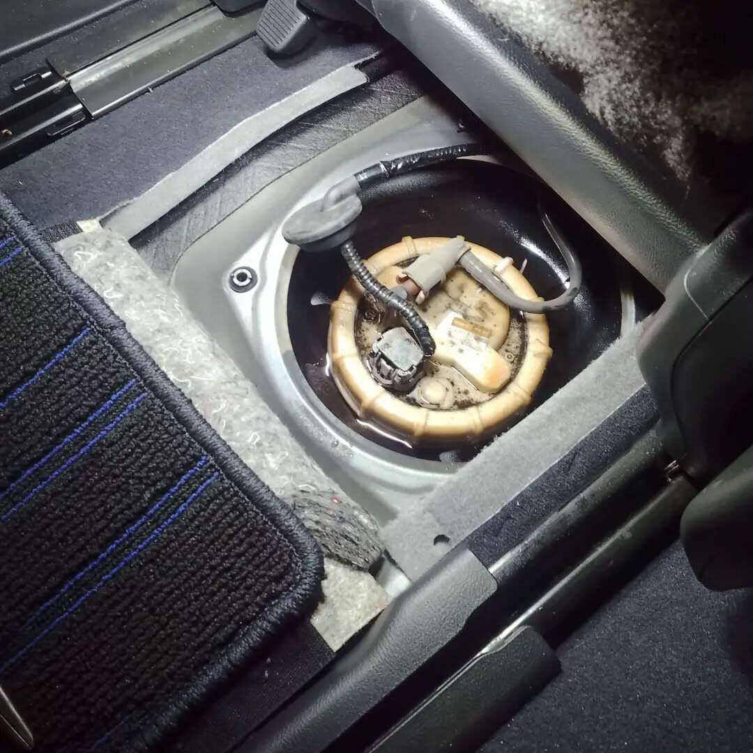 🚗💡ドライブしてたら最近なんかガソリン臭いな〜って感じたこと