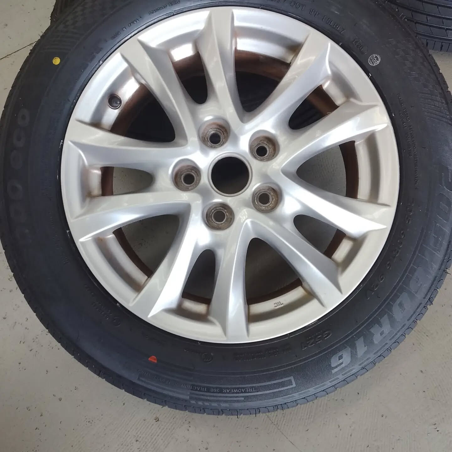 タイヤの健康チェックしていますか？🚗💨