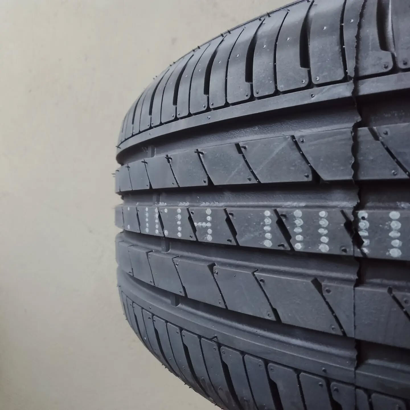 タイヤの健康チェックしていますか？🚗💨